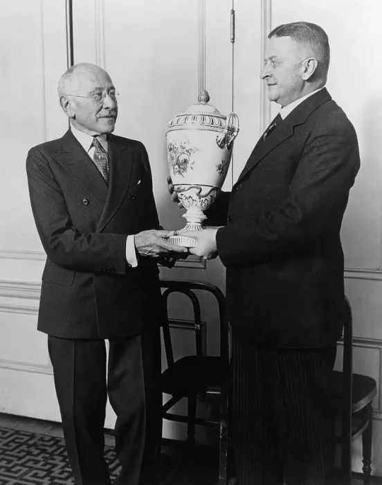 Framed Print : American philanthropist Julius Rosenwald is honored. May 14, 1930. German Consul General H.F. Simon presents a gift from President Von Hindenburg of Germany, May 14, 1930
