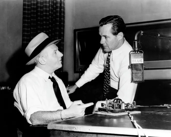 Framed Print : American radio commentators Walter Winchell (left), and Jimmy Fidler (right), just before going on the air for NBC's BLUE network, Hollywood, California, 1944 Framed Print : American radio commentators Walter Winchell (left), and Jimmy Fidler (right), just before going on the air for NBC's BLUE network, Hollywood, California, 1944