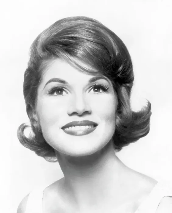 Framed Print : American singer Phyllis McGuire, c. 1963.. Courtesy: CSU Archives / Everett Collection Framed Print : American singer Phyllis McGuire, c. 1963.. Courtesy: CSU Archives / Everett Collection