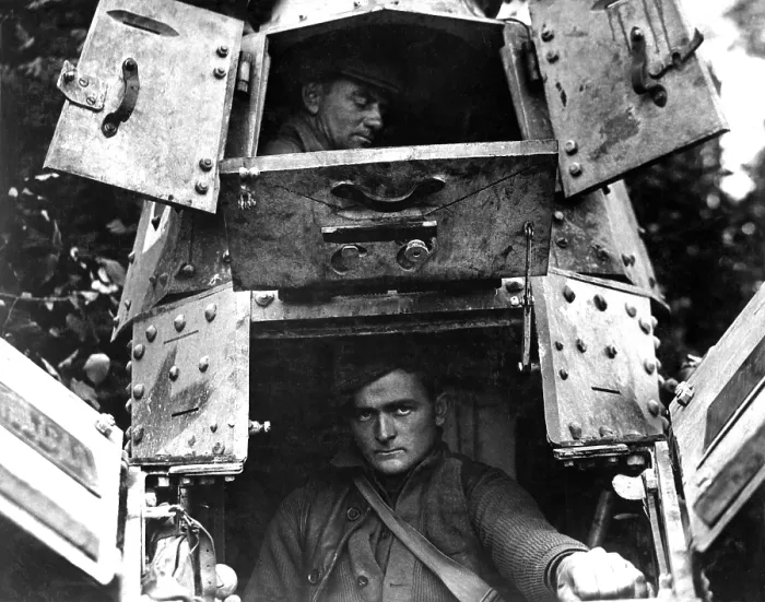 Framed Print : American skipper and gunner inside a British Whippet tank, with the hatches open