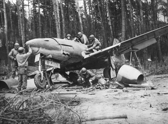 Framed Print : American soldiers, probably engineers, investigate a captured German Jet, the Messerschmitt Me 262. Ca. July-Dec 1945. (BSLOC_2014_6_44) Framed Print : American soldiers, probably engineers, investigate a captured German Jet, the Messerschmitt Me 262. Ca. July-Dec 1945. (BSLOC_2014_6_44)