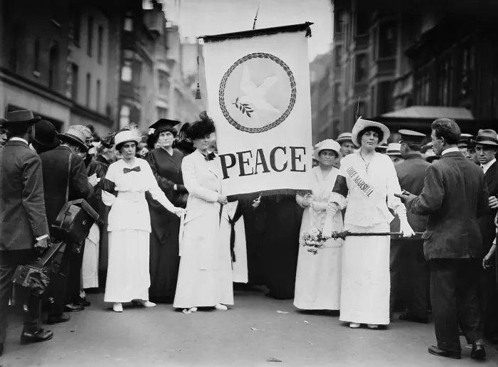 Framed Print : American womens peace parade in New York City, shortly after the start of World War I. On Aug