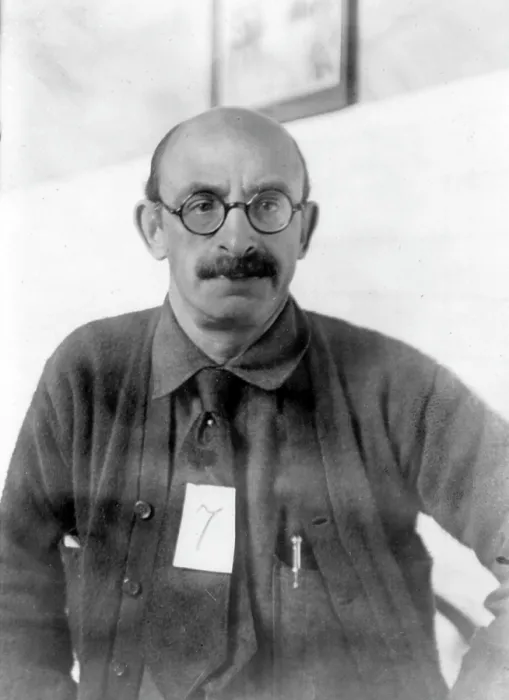 Framed Print : The anarchist Alexander Berkman. He tried to assassinate Henry Clay Frick and John D. Rockefeller. Mugshot taken prior to deportation, 1919