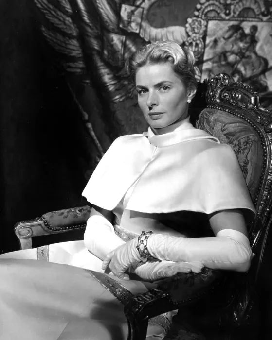 Framed Print : ANASTASIA, Ingrid Bergman, 1956, TM and Copyright (c) 20th Century Fox Film Corp. All rights reserved. Courtesy: Everett Collection