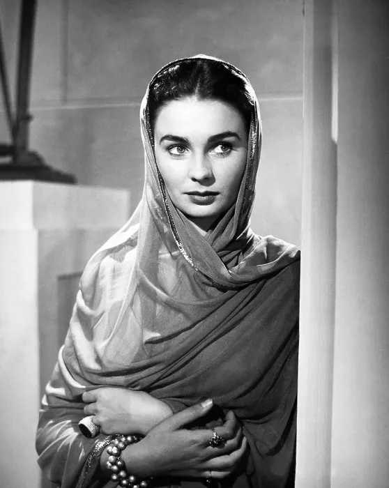 Framed Print : ANDROCLES AND THE LION, Jean Simmons, 1952
