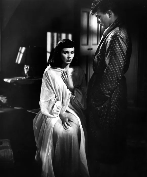 Framed Print : ANGEL FACE, Jean Simmons, Robert Mitchum, 1952