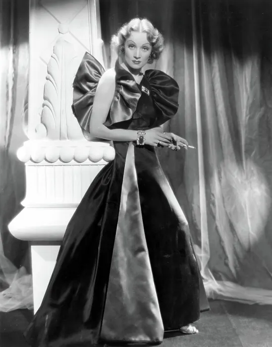 Framed Print : ANGEL, Marlene Dietrich, 1937