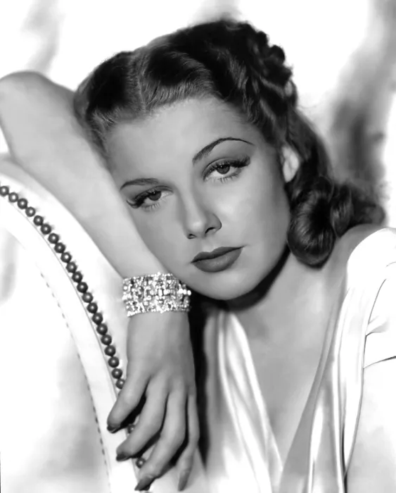 Framed Print : ANN SHERIDAN, portrait, circa 1938 Framed Print : ANN SHERIDAN, portrait, circa 1938