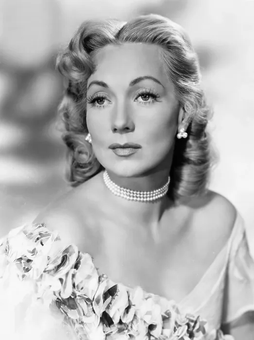 Framed Print : Ann Sothern, late 1940s Framed Print : Ann Sothern, late 1940s