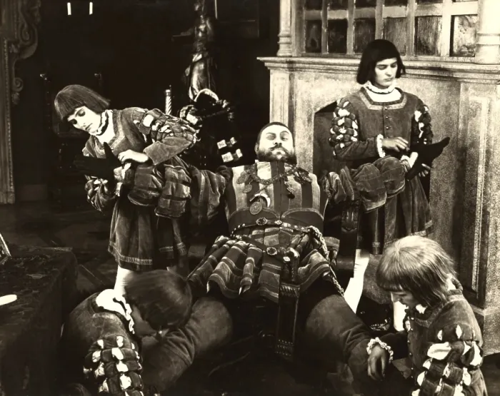 Framed Print : ANNA BOLEYN, (aka ANNE BOLEYN, aka DECEPTION), center: Emil Jannings as Henry VIII, 1920 Framed Print : ANNA BOLEYN, (aka ANNE BOLEYN, aka DECEPTION), center: Emil Jannings as Henry VIII, 1920
