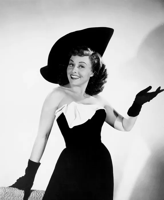 Framed Print : ANNA LUCASTA, Paulette Goddard, 1949 Framed Print : ANNA LUCASTA, Paulette Goddard, 1949