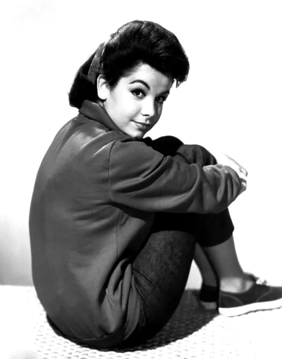 Framed Print : ANNETTE FUNICELLO, portrait