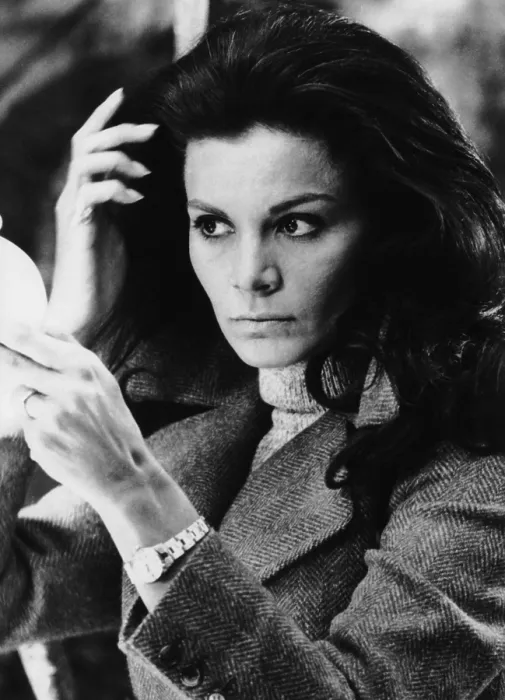Framed Print : ANONIMO VENEZIANO, (aka THE ANONYMOUS VENETIAN), Florinda Bolkan, on-set, 1970