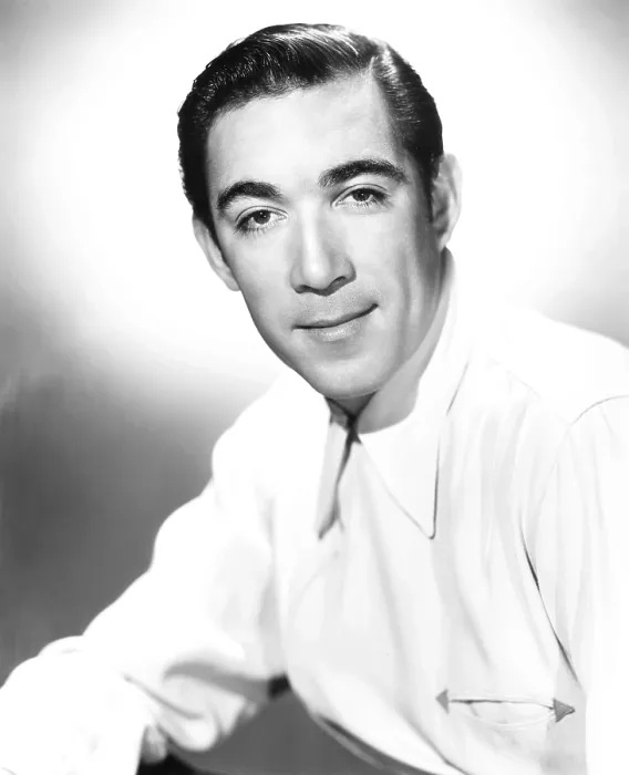 Framed Print : Anthony Quinn, 1946