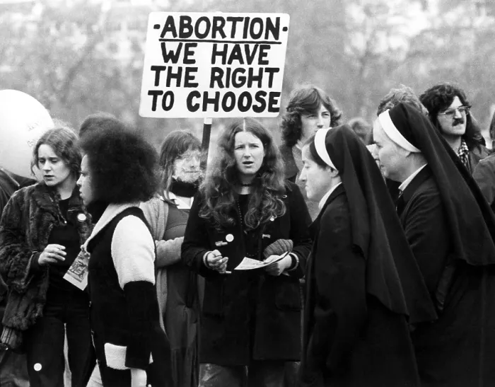 Framed Print : Anti-abortion rally and counter-rally in Hyde Park, London, April 28, 1974.. Courtesy: CSU Archives / Everett Collection Framed Print : Anti-abortion rally and counter-rally in Hyde Park, London, April 28, 1974.. Courtesy: CSU Archives / Everett Collection