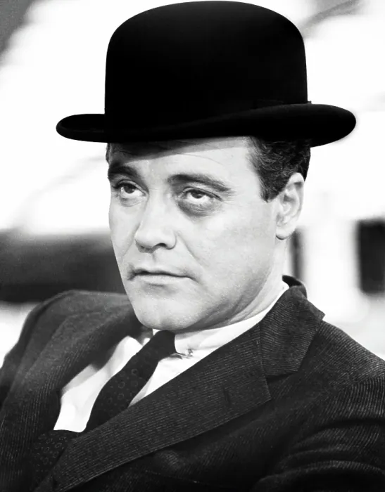 Framed Print : THE APARTMENT, Jack Lemmon, 1960