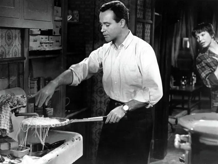 Framed Print : THE APARTMENT, Jack Lemmon, Shirley MacLaine, 1960 Framed Print : THE APARTMENT, Jack Lemmon, Shirley MacLaine, 1960