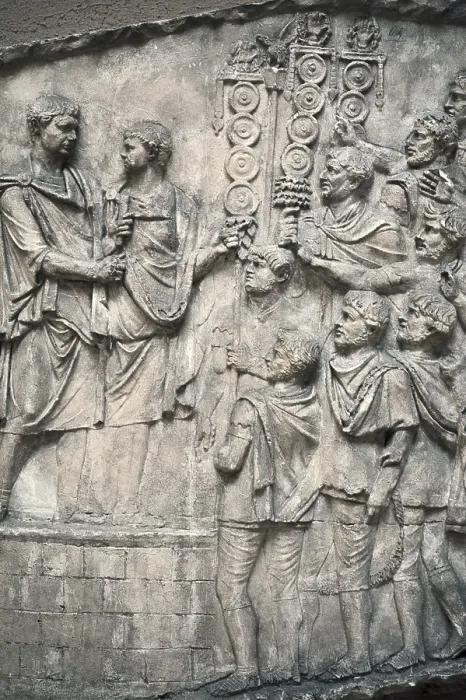 Framed Print : APOLLODORUS OF DAMASCUS (60-129). Column of Trajan. 110. ITALY. Rome. Forum of Trajan. First Dacian War. Trajan addressing his troops at the end of the campaign (101-102)