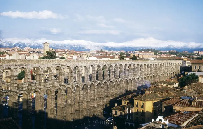 Framed Print : Aqueduct in Segovia. 1st c. SPAIN. CASTILE AND LEON. SEGOVIA. Segovia. Roman art. Early Empire. Architecture. AISA / Everett Collection**US SALES ONLY**