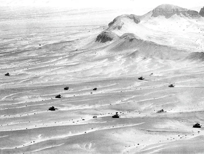 Framed Print : Arab-Israeli War, Israel Army during maneuvers in the desert, Jebel Libnei, Israel, March 8, 1972. Courtesy: CSU Archives  /  Everett Collection
