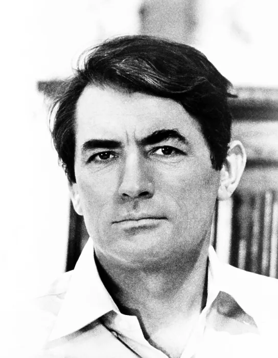 Framed Print : ARABESQUE, Gregory Peck, 1966