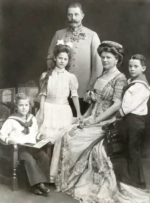 Framed Print : ARCHDUKE FRANZ FERDINAND, and family, 1911. Courtesy: CSU Archives  /  Everett Collection