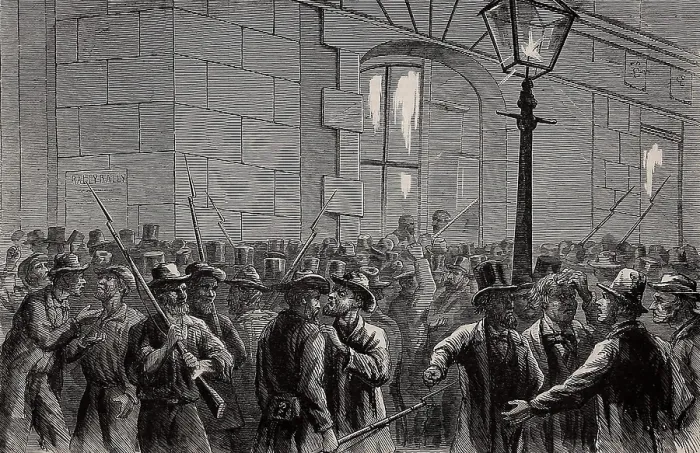 Framed Print : Armed Unionist citizens of Covington, KY, gather after the July 17, 1862, raid on Cynthiana, KY, by US Civil War Confederate General, John Hunt Morgan Framed Print : Armed Unionist citizens of Covington, KY, gather after the July 17, 1862, raid on Cynthiana, KY, by US Civil War Confederate General, John Hunt Morgan
