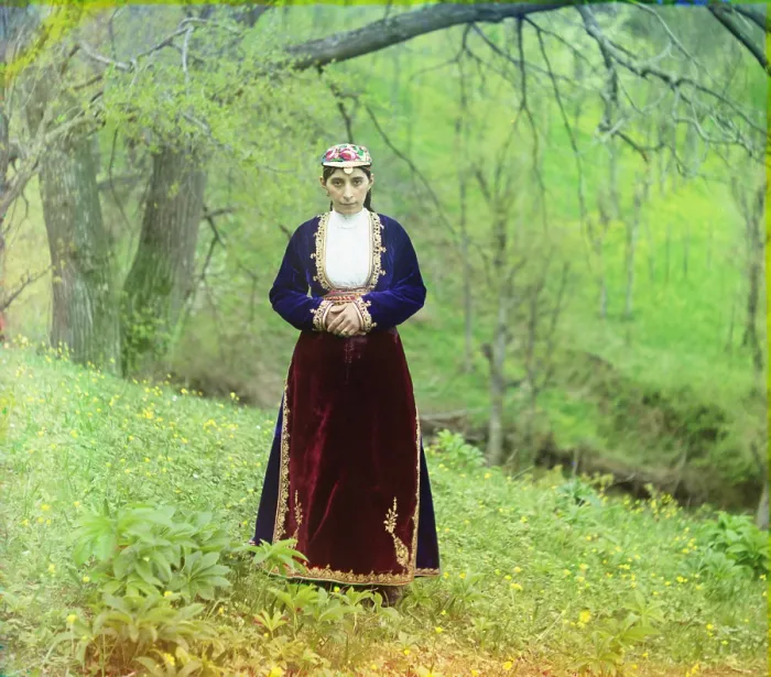 Framed Print : Armenian woman in traditional dress in Czarist Russian. Ca. 1910. (BSLOC_2013_5_1)