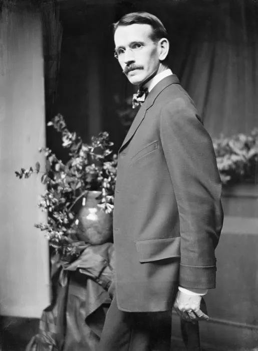 Framed Print : Arthur B. Davies (1862-1928), the American symbolist painter, posed in Gertrude Kasebier's New York City studio in 1907