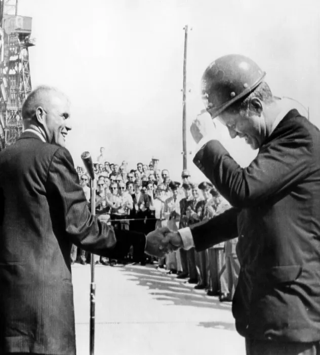 Framed Print : Astronaut John Glenn and President John F. Kennedy on the launching pad, Cape Canaveral, Florida, February 23, 1962. Courtesy: CSU Archives / Everett Collection Framed Print : Astronaut John Glenn and President John F. Kennedy on the launching pad, Cape Canaveral, Florida, February 23, 1962. Courtesy: CSU Archives / Everett Collection