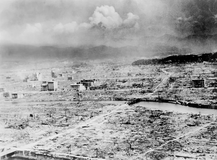 Framed Print : Atomic bomb. Hiroshima, Japan after the atomic bomb was dropped by the US bomber 'Enola Gay', 1945