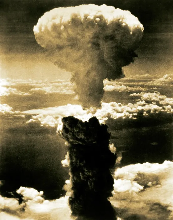 Framed Print : Atomic bomb. A mushroom cloud rises more than 60, 000 feet into the air over Nagasaki, Japan after an atomic bomb was dropped by the US bomber 'Enola Gay', Aug. 9, 1945