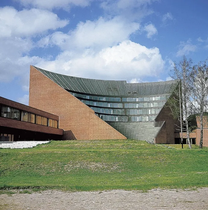 Framed Print : Auditorium or HUT-600. 1955 - 1964. FINLAND. Helsinki. Otaniemi Technical University. Organic architecture. Architecture. AISA / Everett Collection**US SALES ONLY**