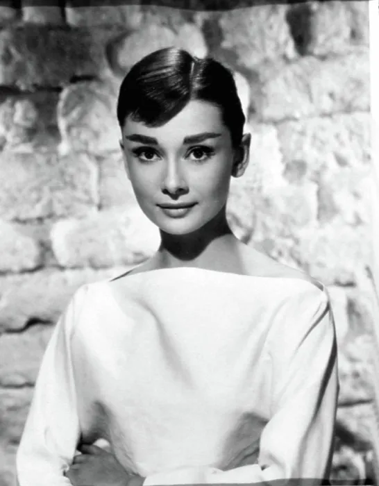 Framed Print : Audrey Hepburn Framed Print : Audrey Hepburn