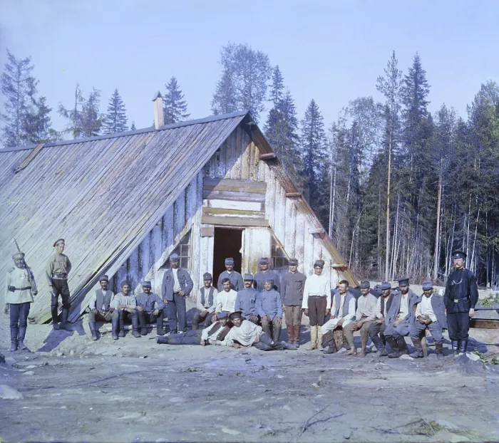 Framed Print : Austrian prisoners of war near a barrack, near Kiappeselga, original title: Voennopliennye avstri?itsy u baraka, photograph by Sergei Mikhailovich Prokudin-Gorskii, 1915