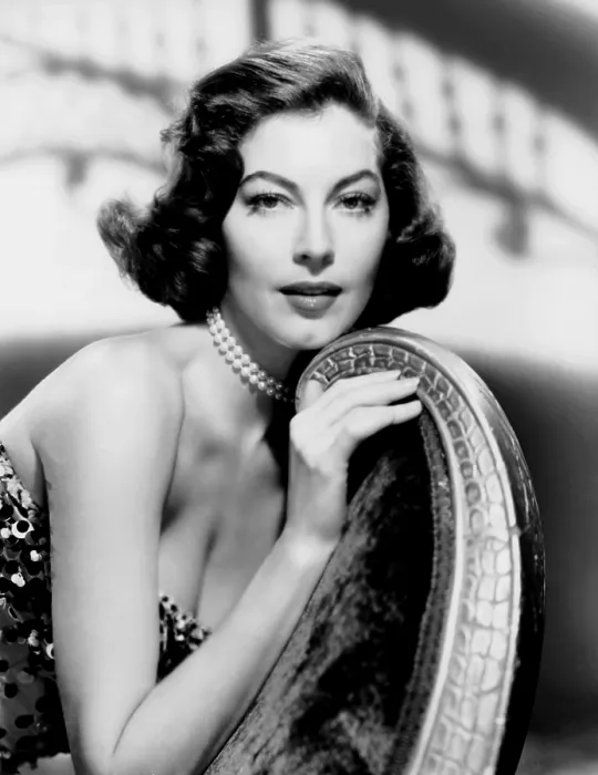 Framed Print : Ava Gardner, 1952 Framed Print : Ava Gardner, 1952