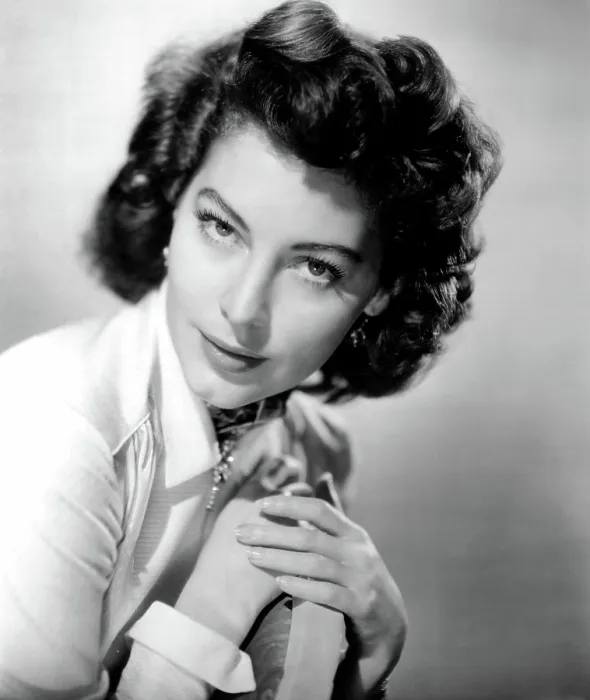 Framed Print : Ava Gardner, circa 1940s Framed Print : Ava Gardner, circa 1940s