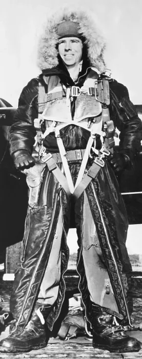 Framed Print : B-29 Superfortress pilot wearing a fur parka and high altitude flying gear. With the 98th Bomb Wing of the Far East Air Force Bomber Command in Japan, U.S