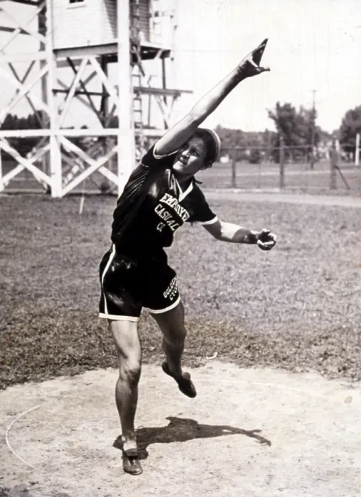 Framed Print : Babe Didrikson in 1932, Olympic javelin thrower. Courtesy: CSU Archives  /  Everett Collection