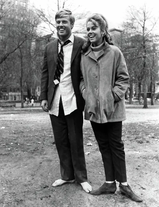Framed Print : BAREFOOT IN THE PARK, Robert Redford, Jane Fonda, 1967