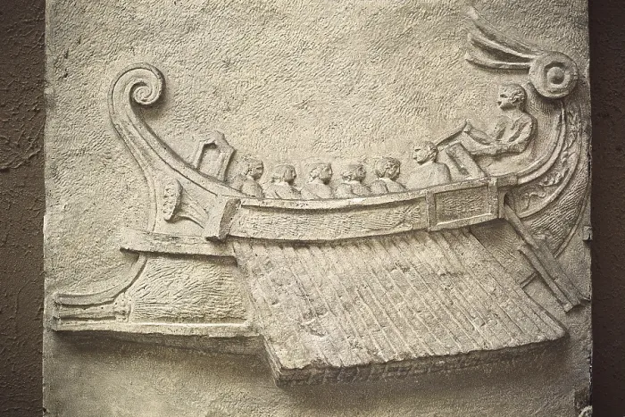 Framed Print : Bas-relief representing a trireme. Roman art. Relief on rock. ITALY. Naples. National Museum of Archaeology. - BeBa / Iberfoto / Everett Collection (584324)**US SALES ONLY** Framed Print : Bas-relief representing a trireme. Roman art. Relief on rock. ITALY. Naples. National Museum of Archaeology. - BeBa / Iberfoto / Everett Collection (584324)**US SALES ONLY**