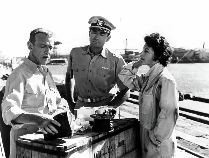 Framed Print : ON THE BEACH, Fred Astaire, Gregory Peck, Ava Gardner, 1959