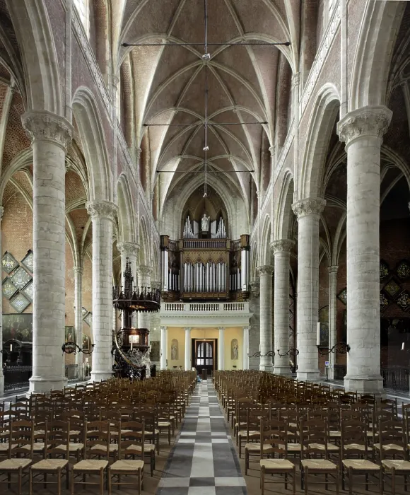 Framed Print : BELGIUM. Ghent. Main nave of St.Nicholas Church (Sint-Niklaaskerk) made of blue-grey stone from Tournai. 13th-14th centuries. Gothic art. Architecture