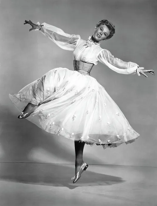 Framed Print : THE BELLE OF NEW YORK, Vera-Ellen, 1952 Framed Print : THE BELLE OF NEW YORK, Vera-Ellen, 1952