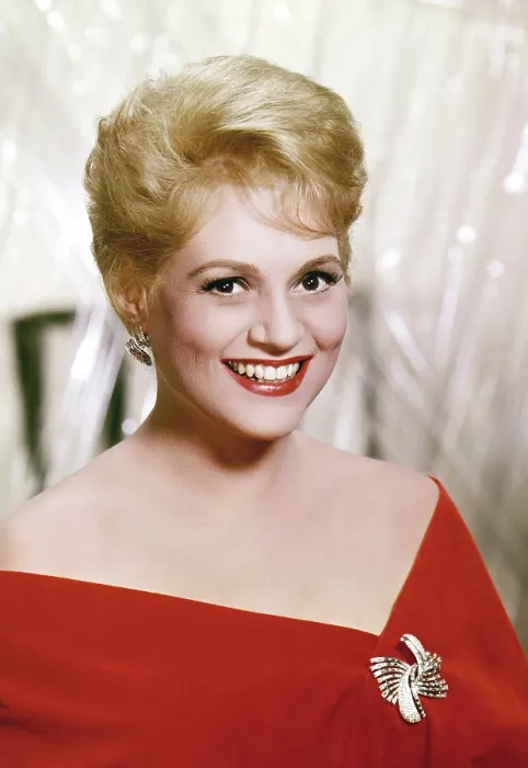 Framed Print : BELLS ARE RINGING, Judy Holliday, 1960 Framed Print : BELLS ARE RINGING, Judy Holliday, 1960