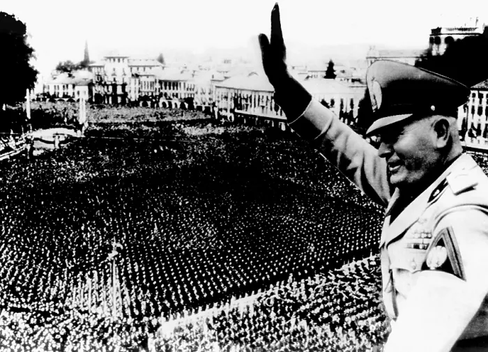 Framed Print : BENITO MUSSOLINI, addressing a crowd in Padua Italy, July, 1943. Courtesy: CSU Archives / Everett Collection Framed Print : BENITO MUSSOLINI, addressing a crowd in Padua Italy, July, 1943. Courtesy: CSU Archives / Everett Collection