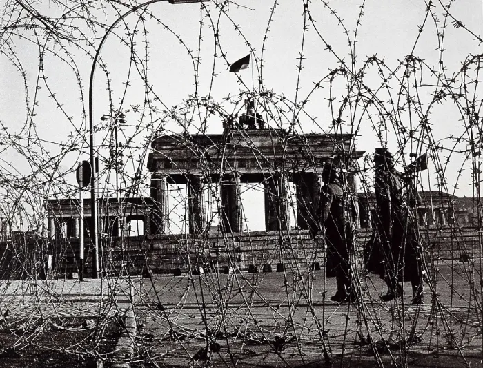 Framed Print : Berlin Wall. Two policemen from West Berlin patroling near the wall by the Brandenburg Gate. AISA / Everett Collection**US SALES ONLY**