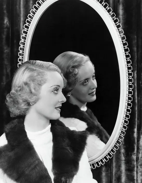 Framed Print : BETTE DAVIS, 1936 Framed Print : BETTE DAVIS, 1936