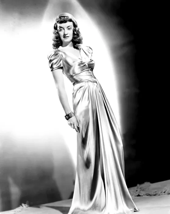 Framed Print : Bette Davis, ca. early 1940s Framed Print : Bette Davis, ca. early 1940s