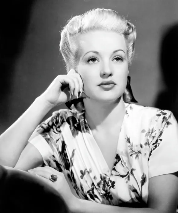Framed Print : Betty Grable Framed Print : Betty Grable